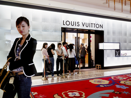 queue LV china