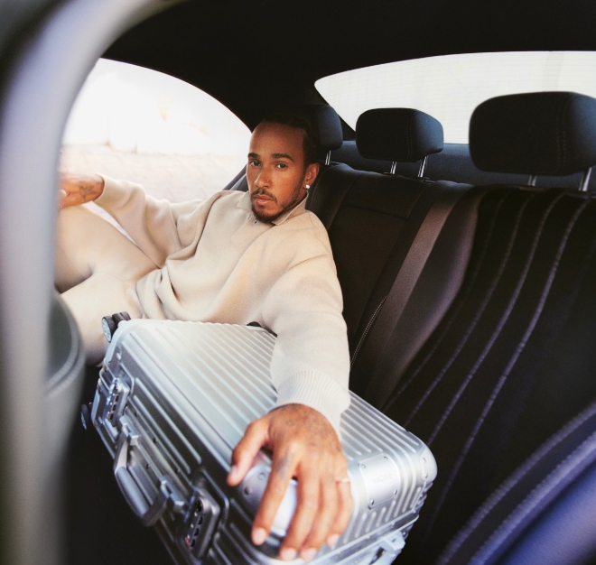 RimowaのNever StillキャンペーンのためのLewis Hamilton